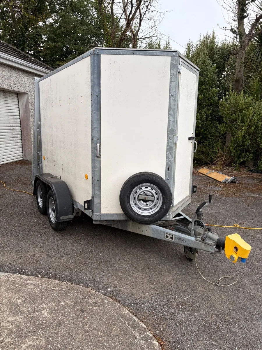 Ivor Williams box trailer - Image 1