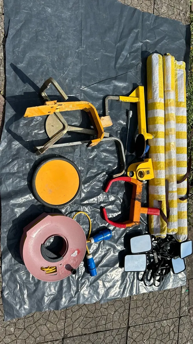 Caravan accessories - Image 1