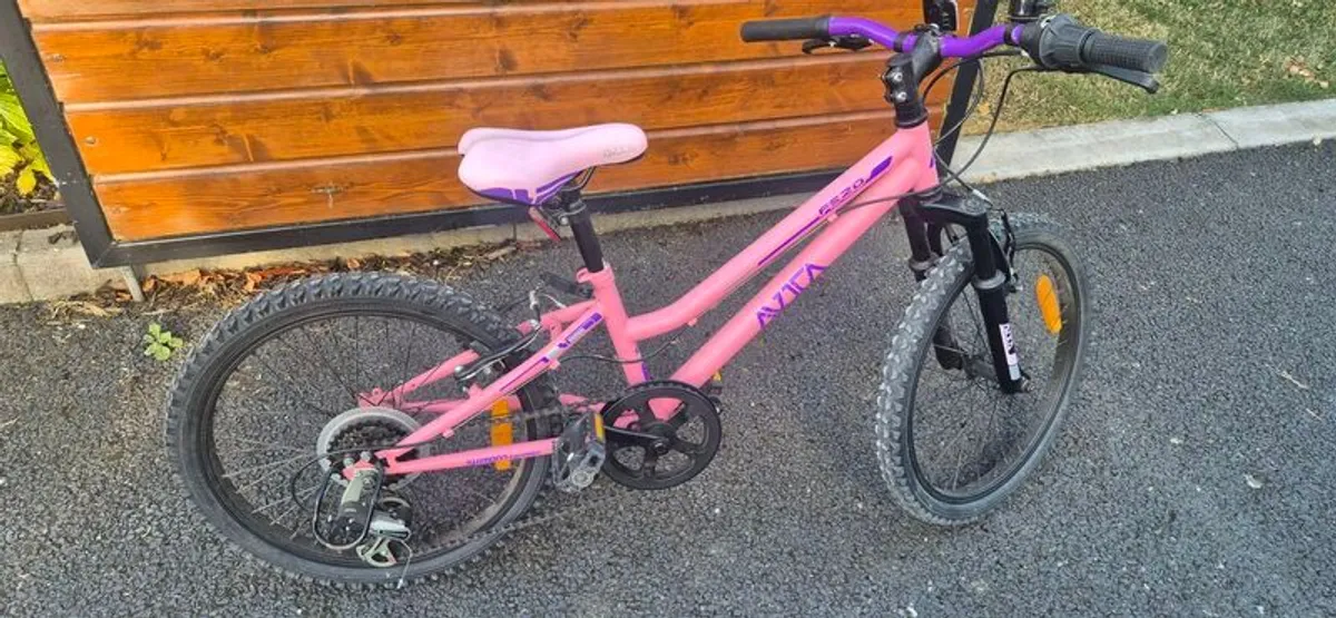 girls Bike - Image 3