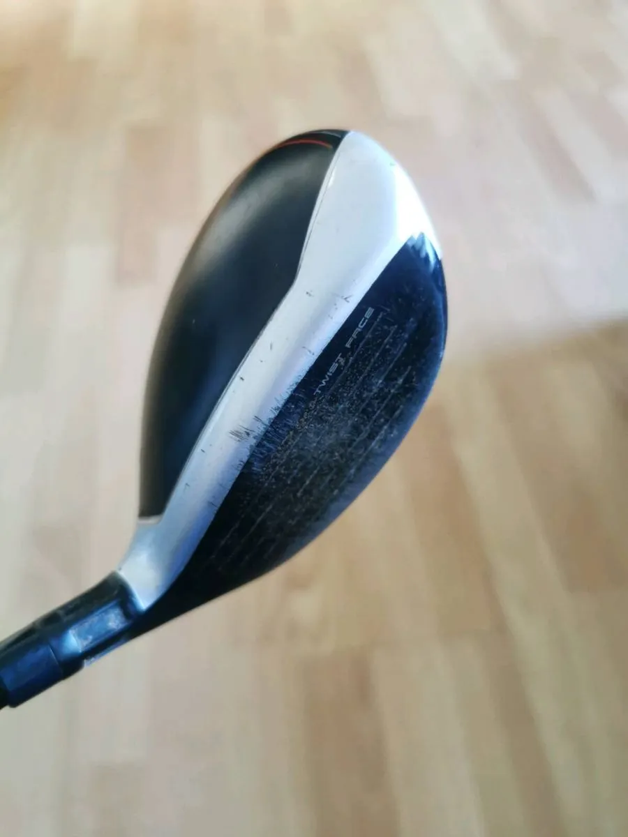 Left handed taylormade hybrid - Image 3