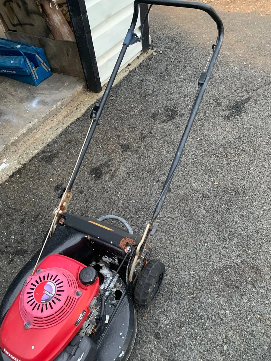 Honda mower - Image 3