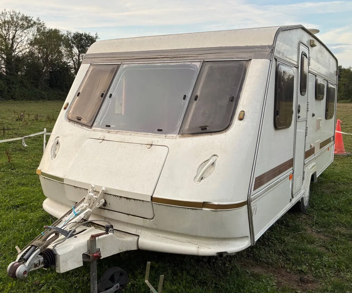 Caravan - Image 1
