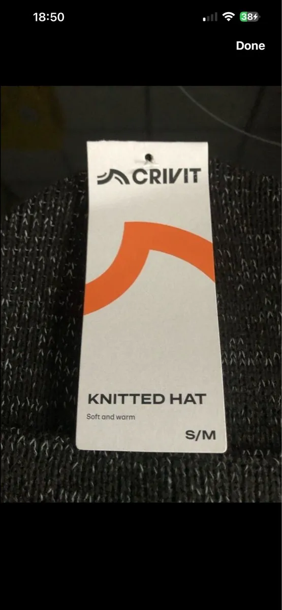 New hat size S €5 - Image 4