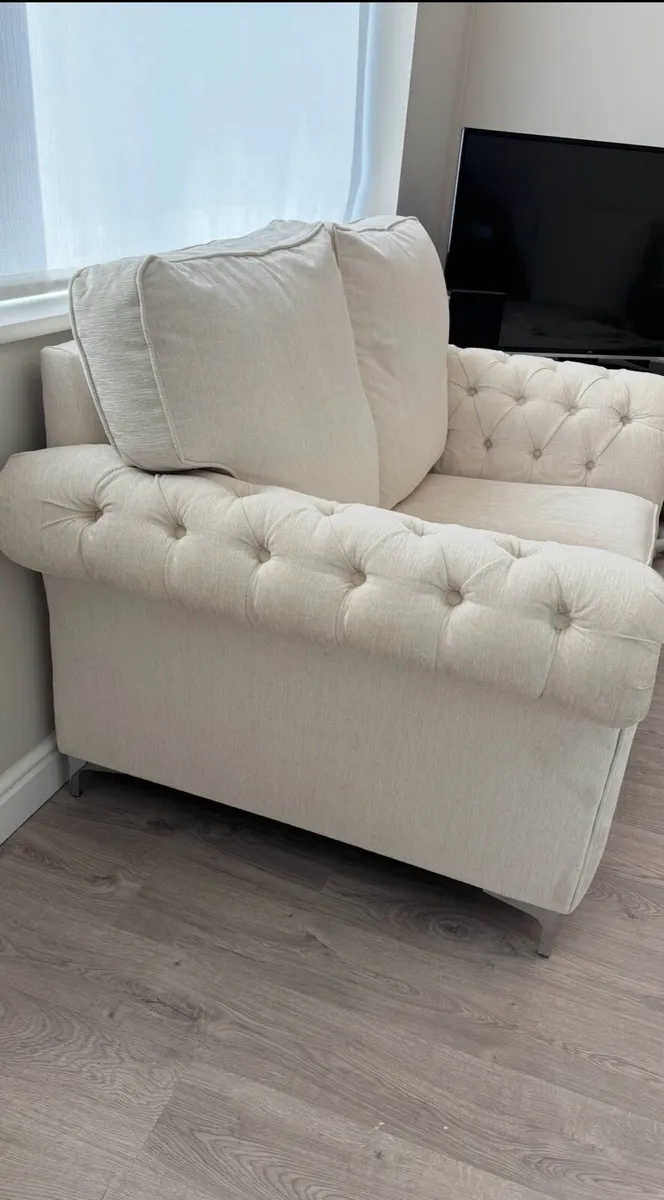 2 Seater Sofa - Image 3