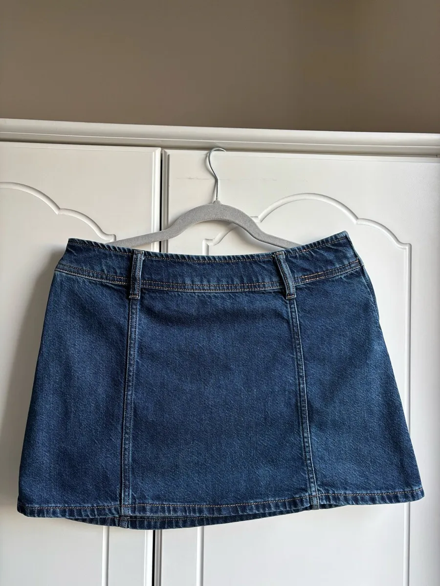 H&M Dark Blue Denim Mini Skirt - Image 2