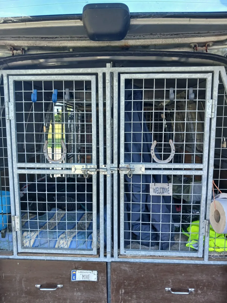 Kennels for a hiace van - Image 1