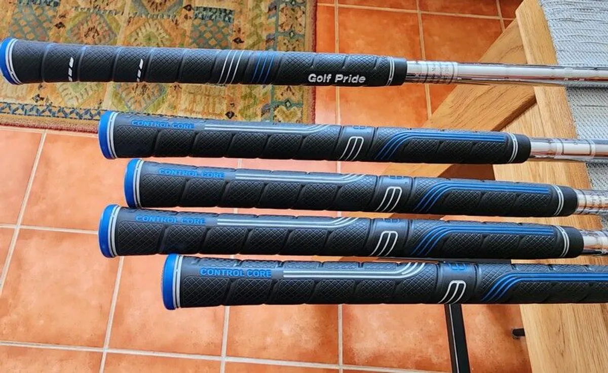 Callaway Rogue CF18 Irons 6-PW | NS Pro 950GH Stiff | Golf Pride CP2 - Image 4
