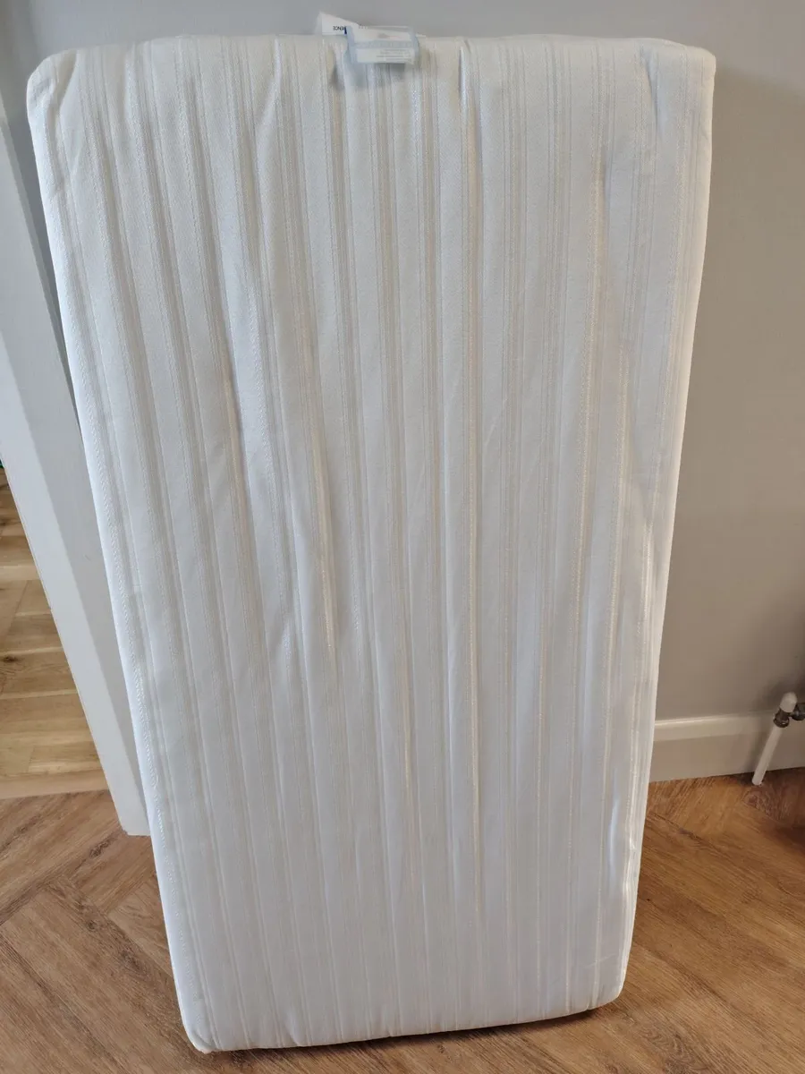 Mini-Uno Deluxe Fibre Cot Mattress (120 x 60 cm) - Image 3
