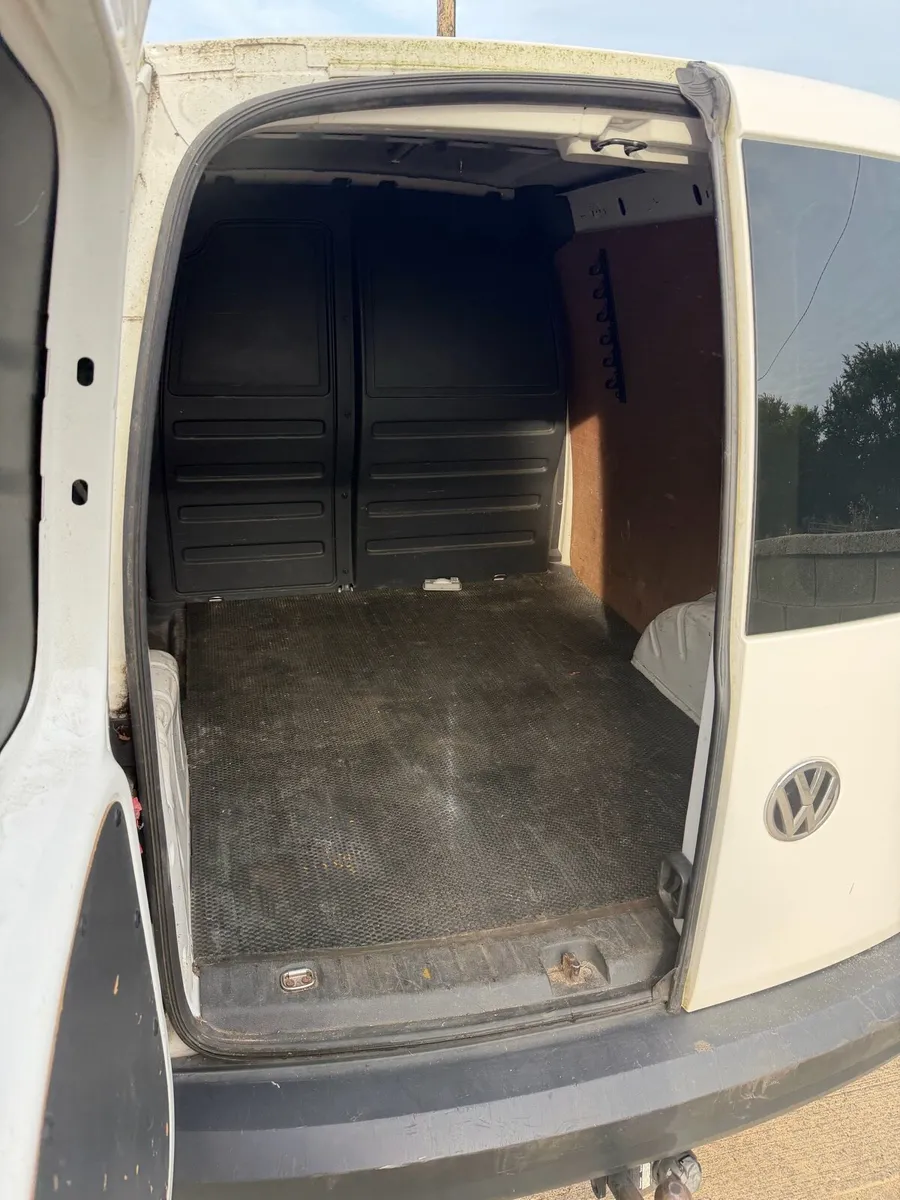 Volkswagen caddy 2.0 litre - Image 4