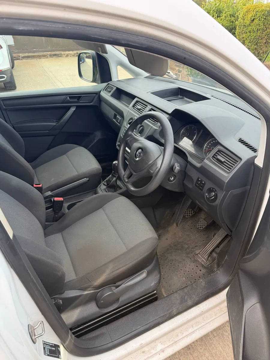 Volkswagen caddy 2.0 litre - Image 3