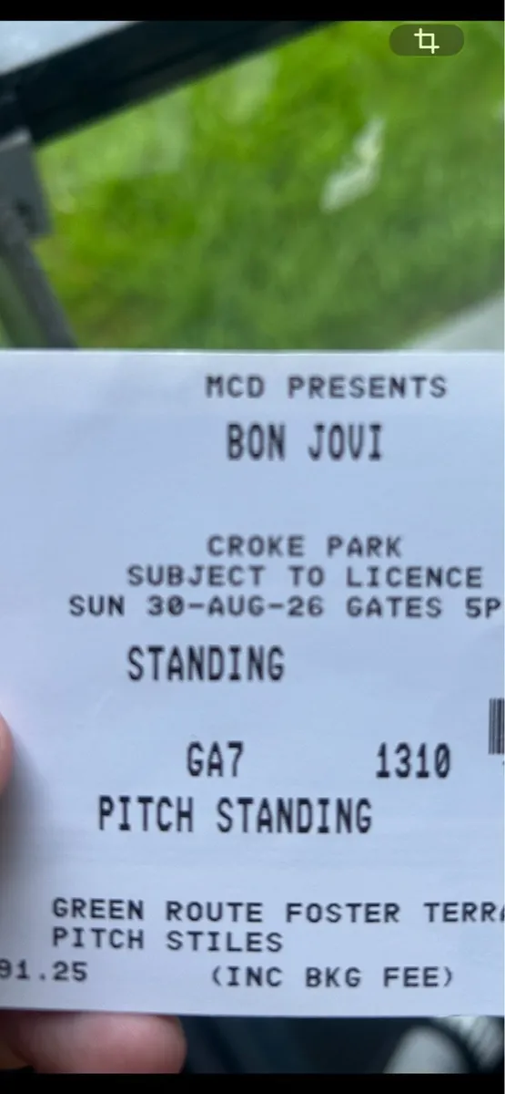 BON JOVI  Sunday 30th pitch standing