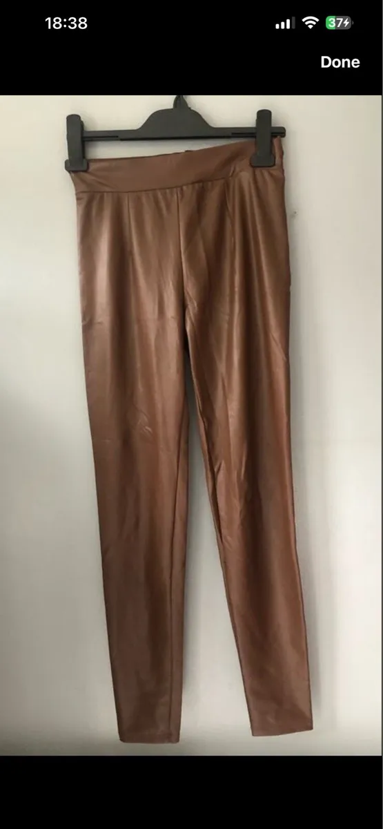 Ladies leggings size S €5 - Image 4