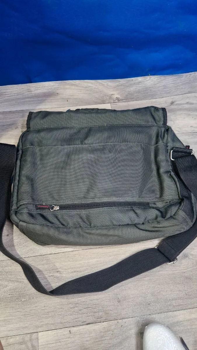 Antler Large Messenger Bag - Image 2