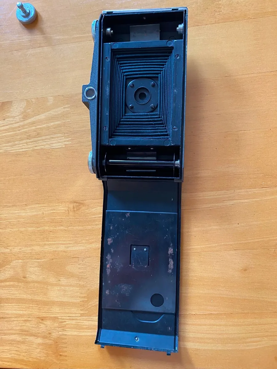 Vintage Ross-Ensign Selfix Snapper Folding Camera - Image 4