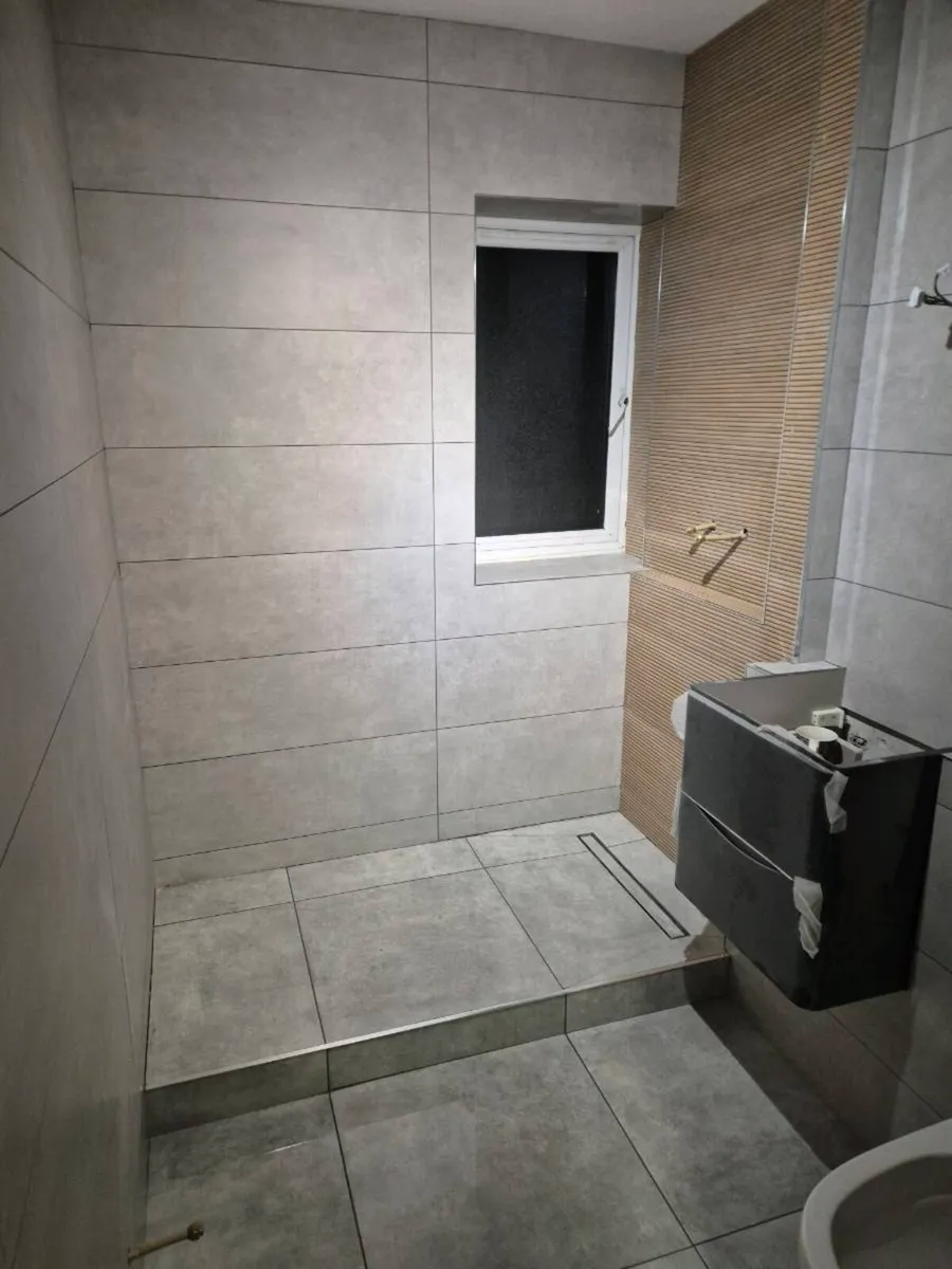 Tiler Available - Image 4