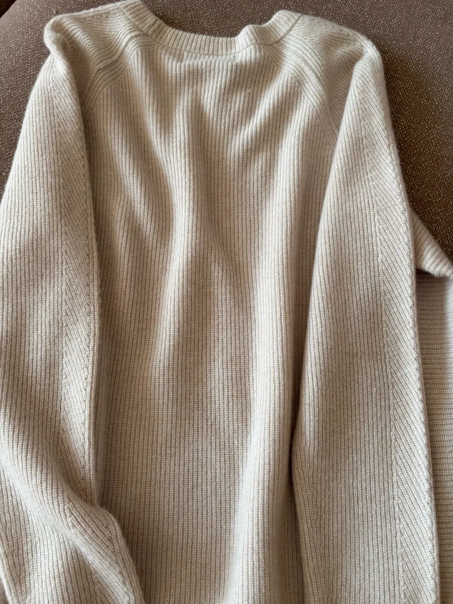 Paul Costelloe jumpers - Image 3