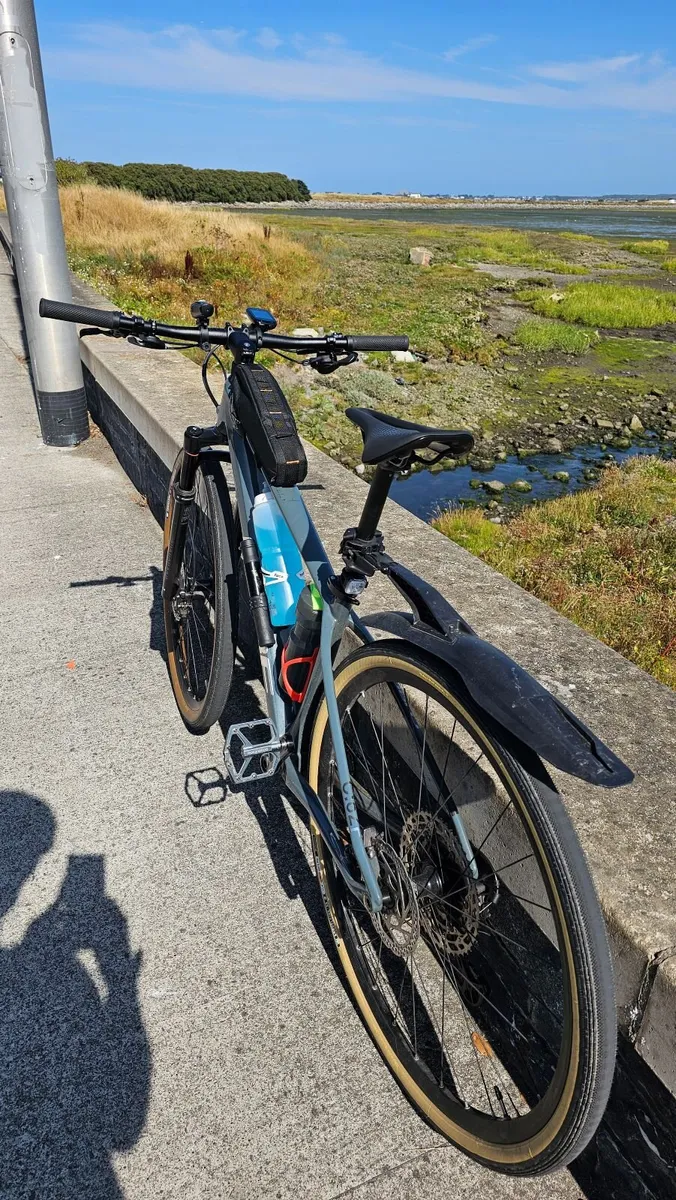 Cube Reaction C:62 Carbon Pro Mountain/Gravel Bike - Image 3