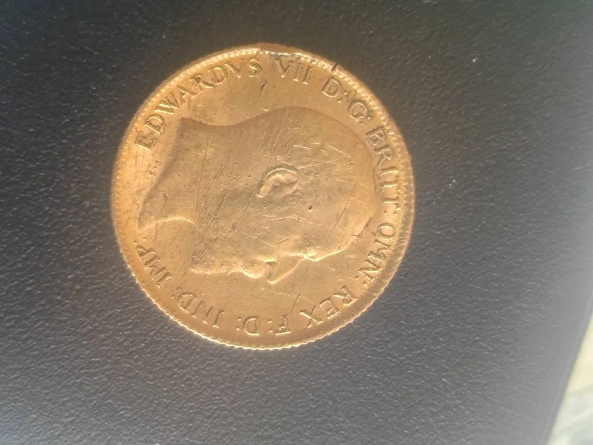 Half sovereign - Image 2