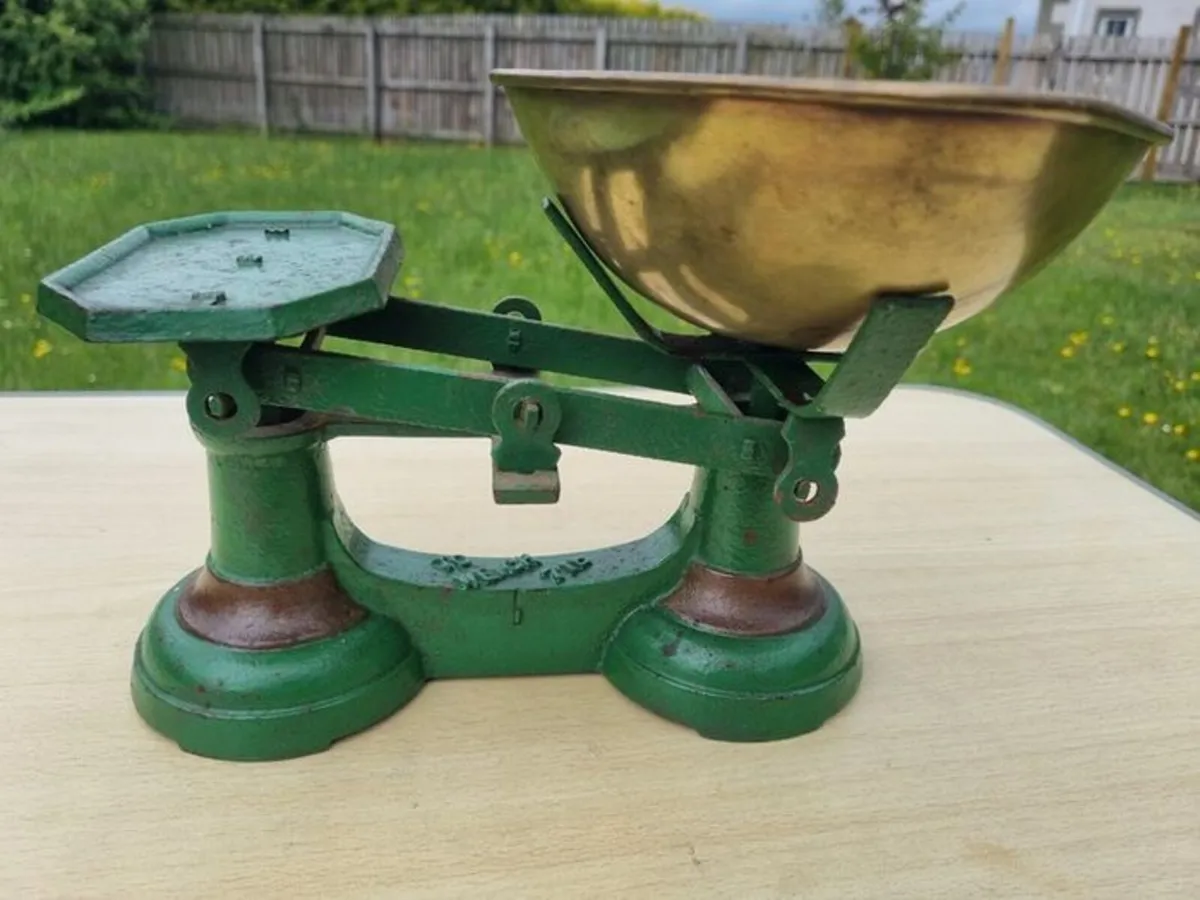 Vintage Metal Weighing Scales Cast Iron - Image 3