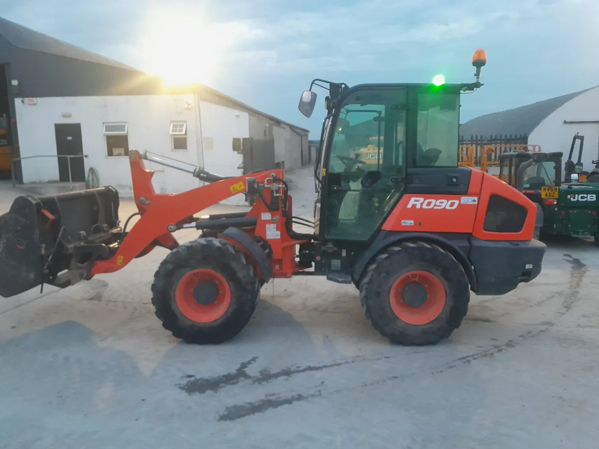 Kubota R 090 2023 (18201) - Image 2