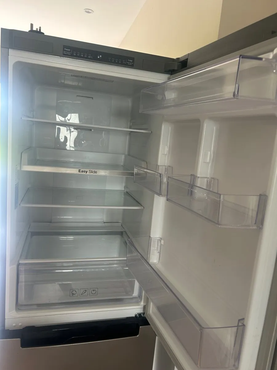 Samsung Fridge Freezer - Image 2