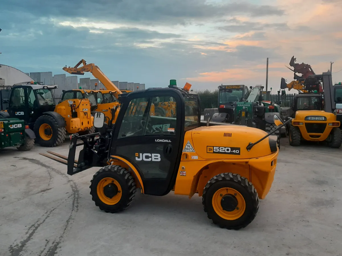 JCB 520-40 2021 (18202) - Image 2