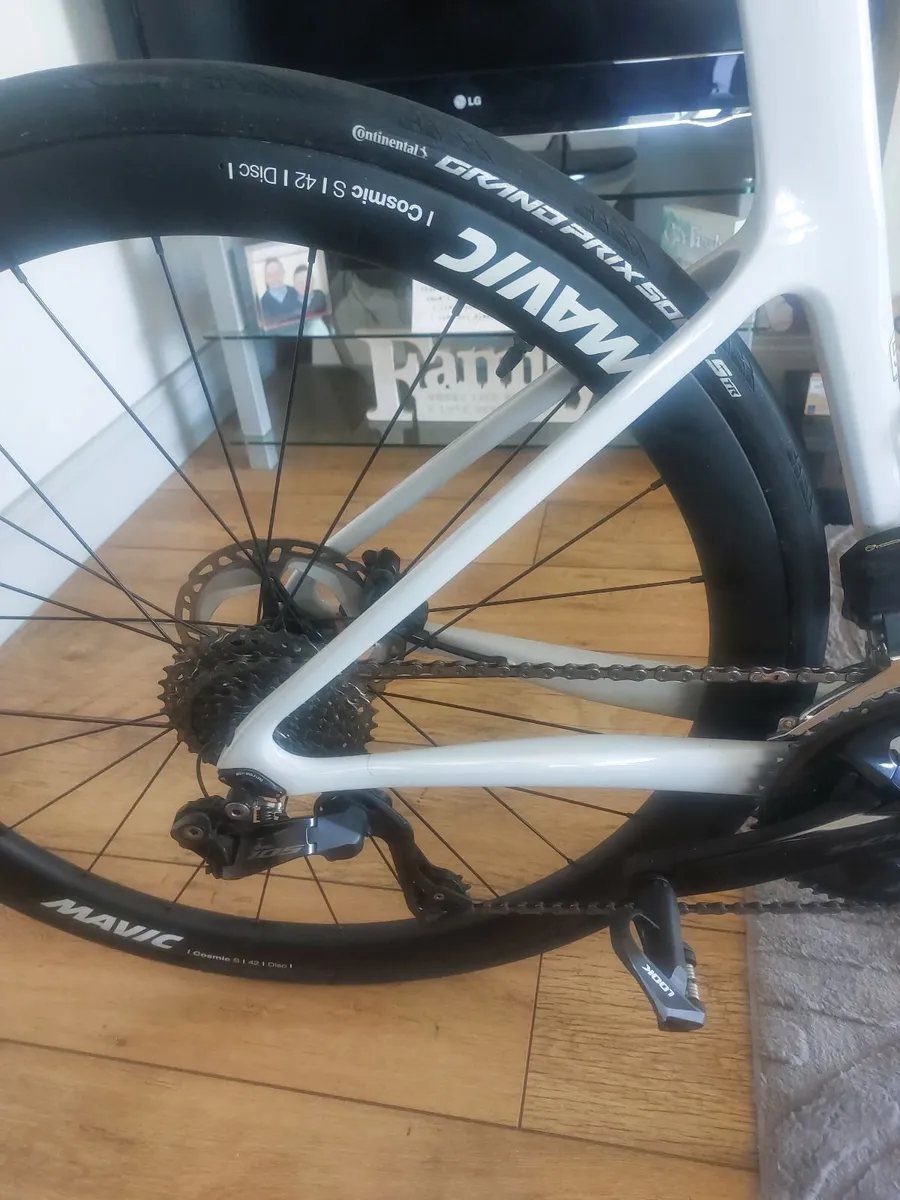 Cannondale Evo Carbon road bike - Image 3