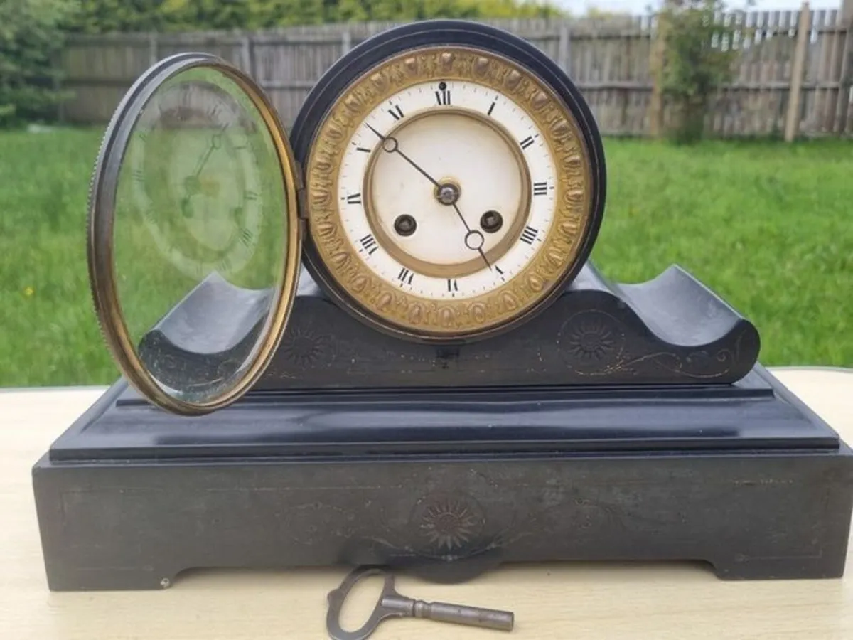 Japy Freres French Black Marble Mantel Clock - Image 2