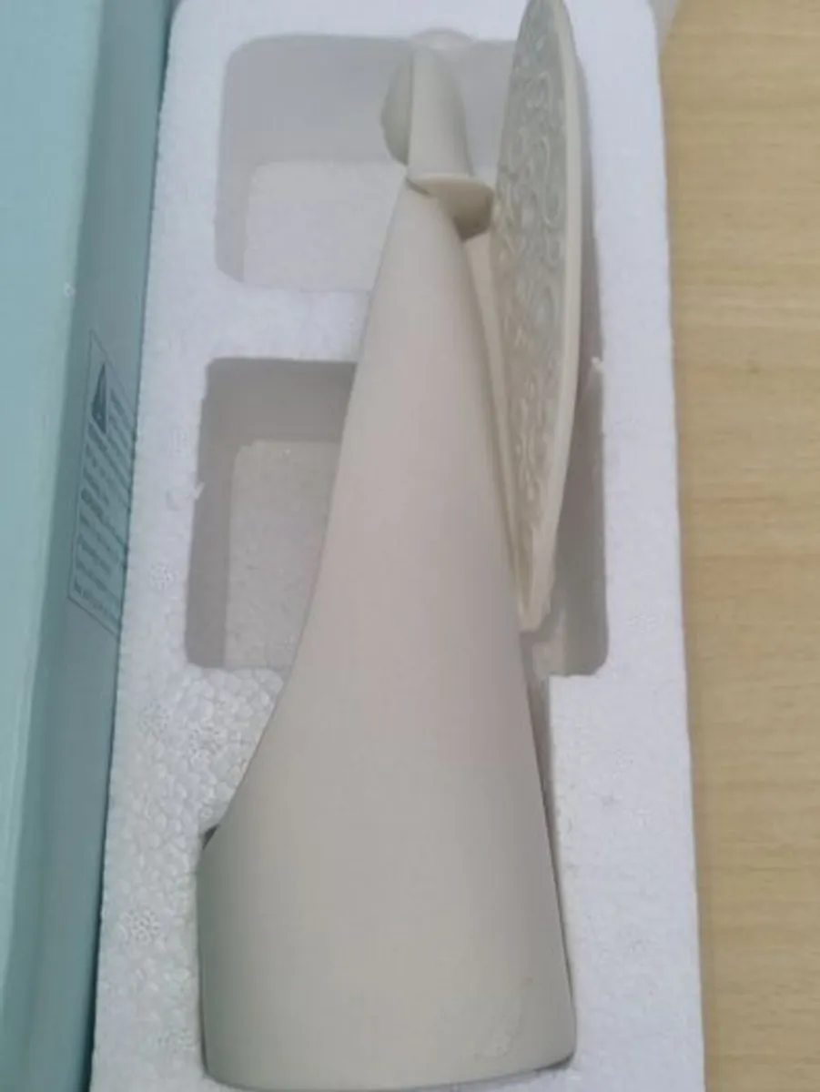 PartyLite Serenity Angel Ceramic Candle Holder - Image 2