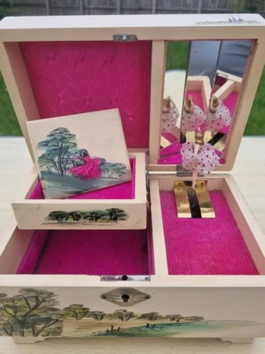 Antique Japanese music box with jewelry box - Image 4