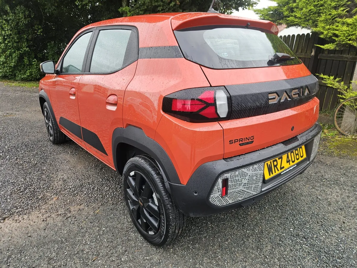 2025 Dacia Spring Extreme EV - Image 3