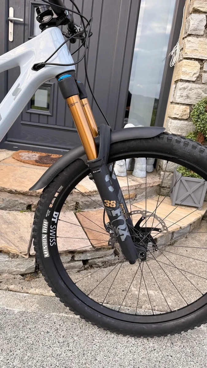 Vitus summit Enduro High Spec - Image 3