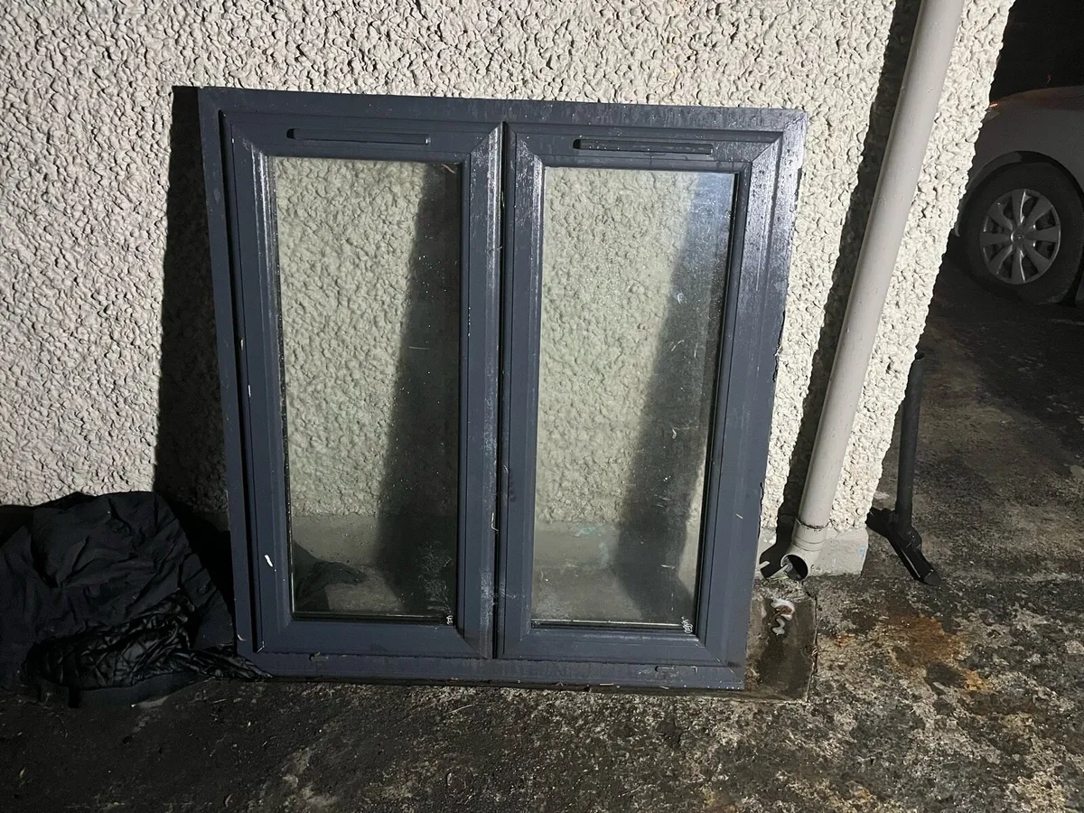Triple glazed window - Image 1