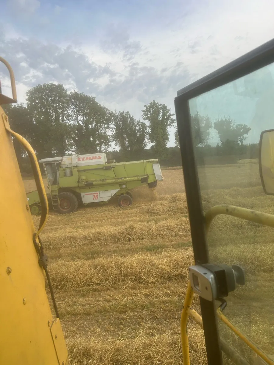 Claas 76 combine - Image 2