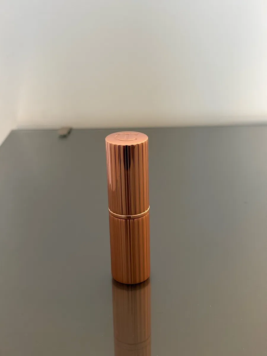 Charlotte Tilbury Lipstick Shade Stoned Rose - Image 2