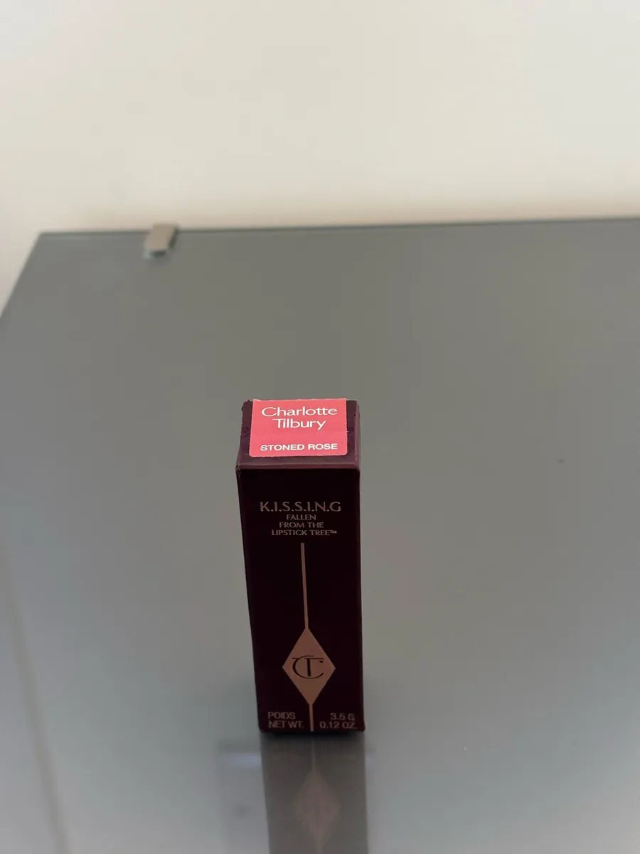 Charlotte Tilbury Lipstick Shade Stoned Rose - Image 1