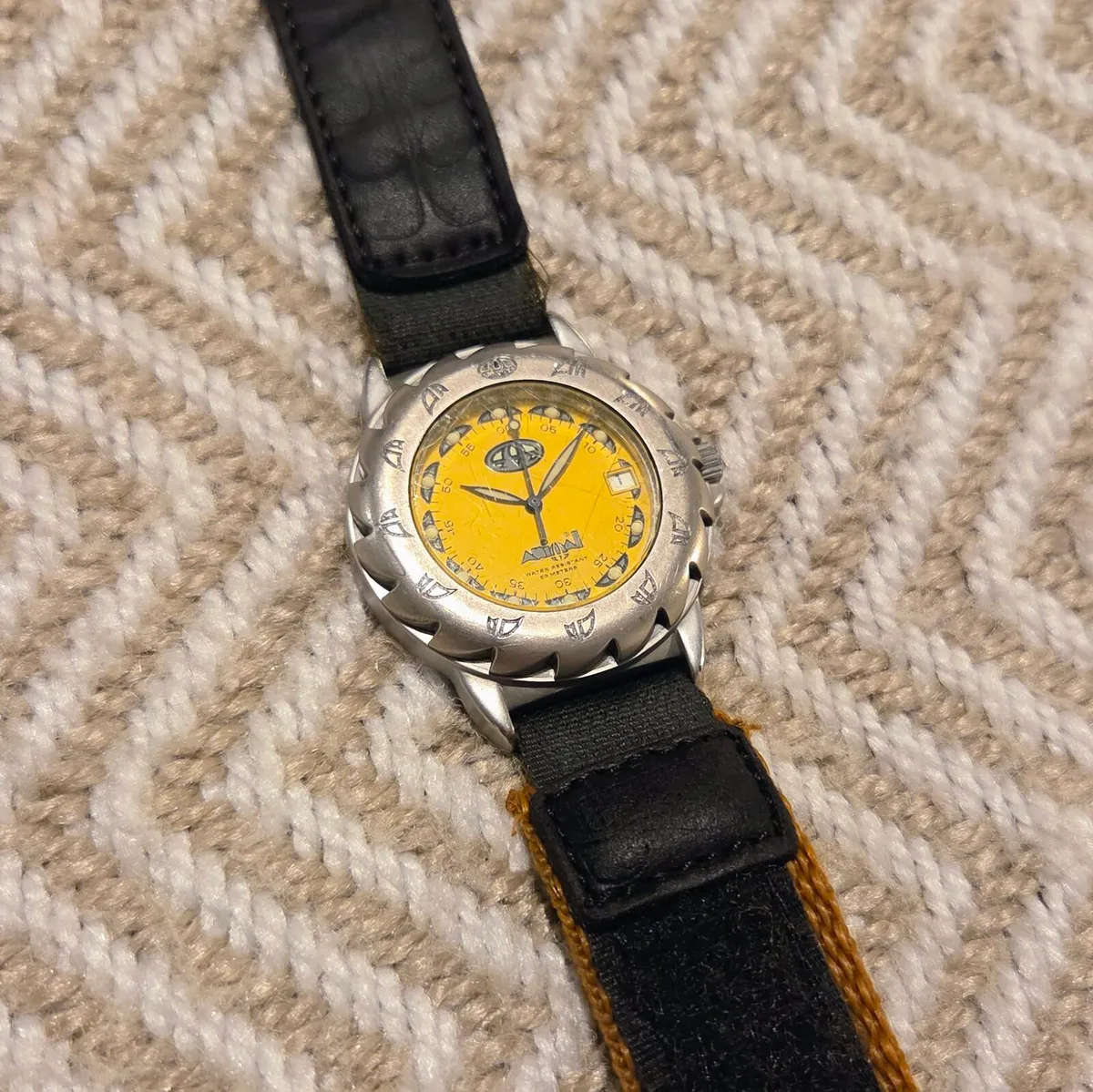 Animal Watch Model W002 - Image 2