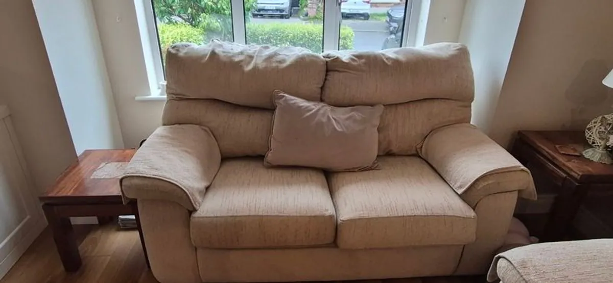 Sofas (2) - Image 4