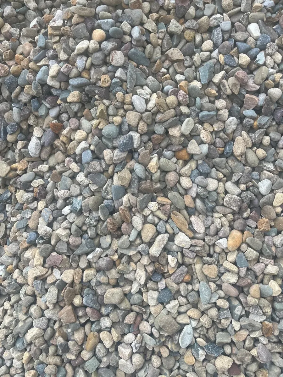 FREE! 10/20 mm high-quality Decorative Gravel - Image 4
