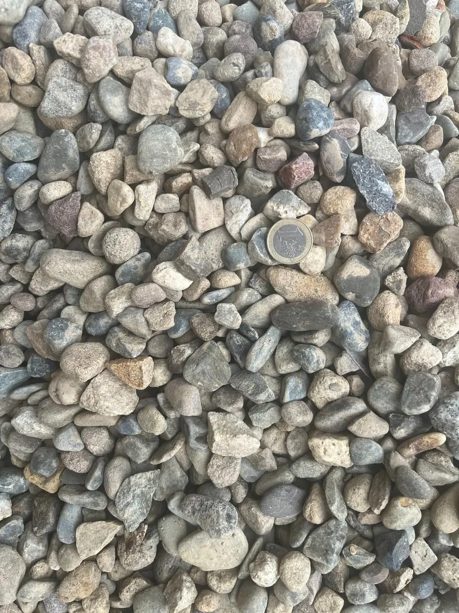 FREE! 10/20 mm high-quality Decorative Gravel - Image 1