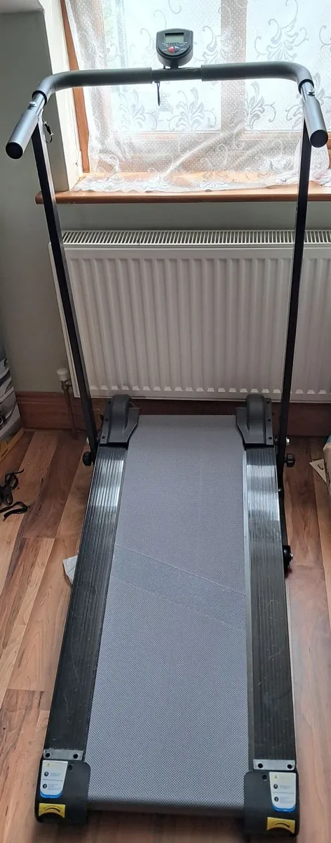 Treadmill - Image 2