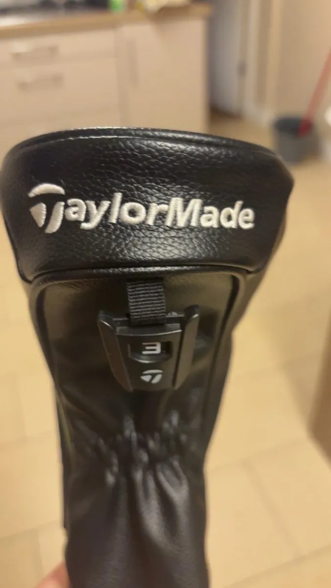 Taylormade qi35 3 wood - Image 2