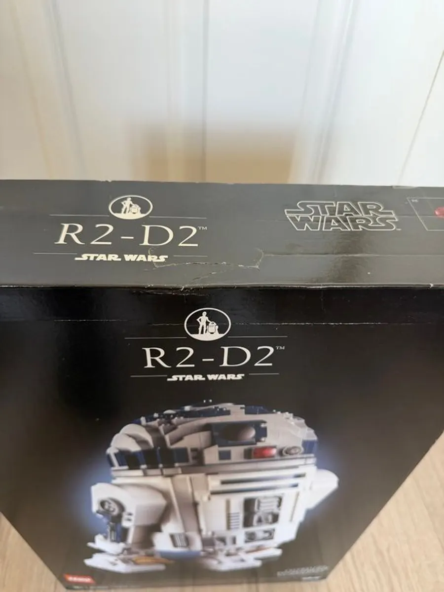 Lego Star Wars R2-D2 (75308) - Image 3