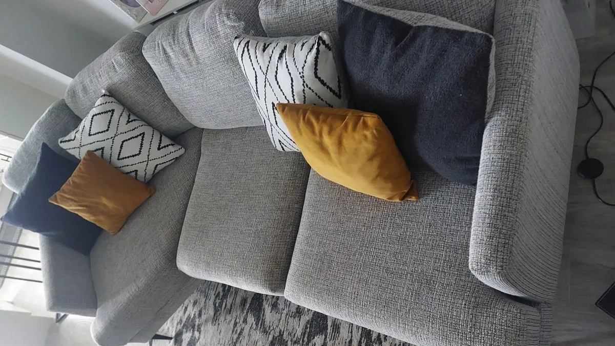 Beautiful  Corner Sofa with Matching Love Chair - Image 4