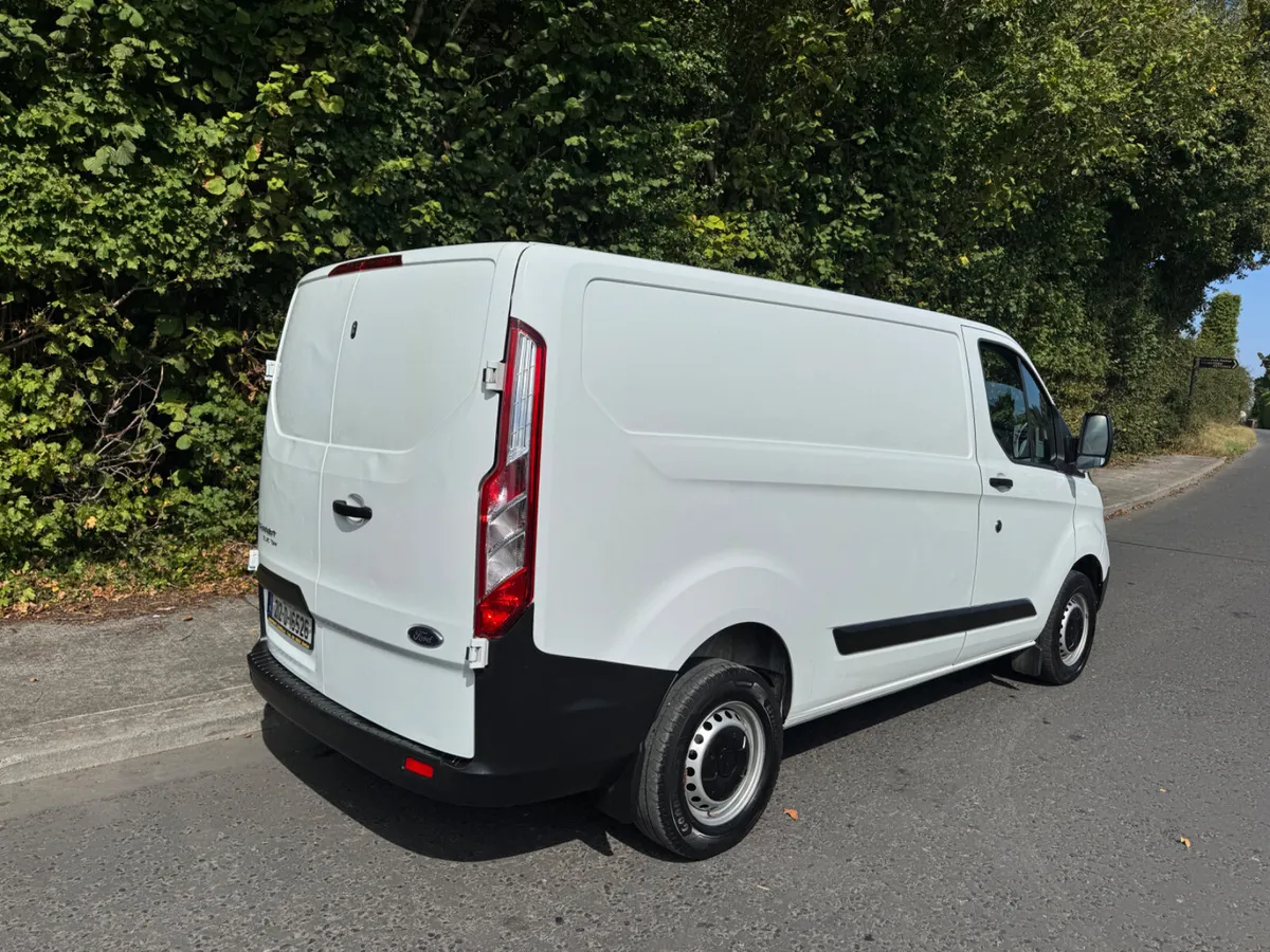 Ford Transit custom - Image 4