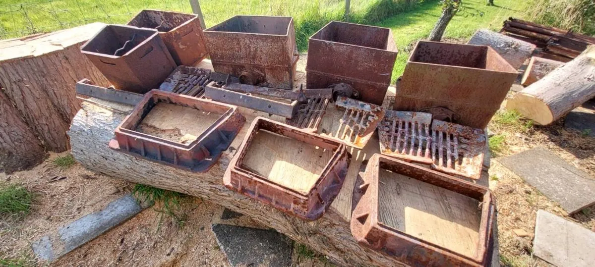 BAXI FIRE PITS AND ASSOCIATED PARTS - Image 1
