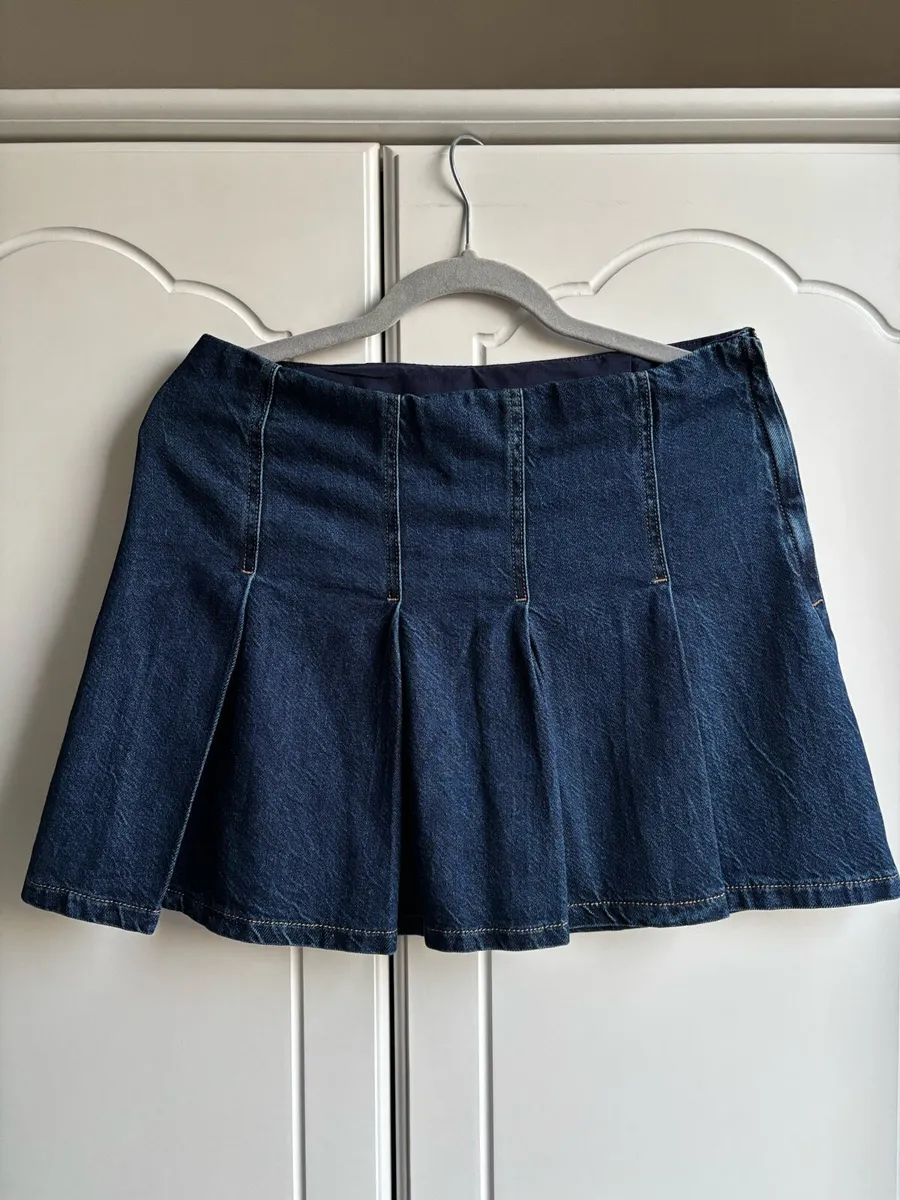 H&M Dark Denim Blue Pleated Mini Skirt - Image 1