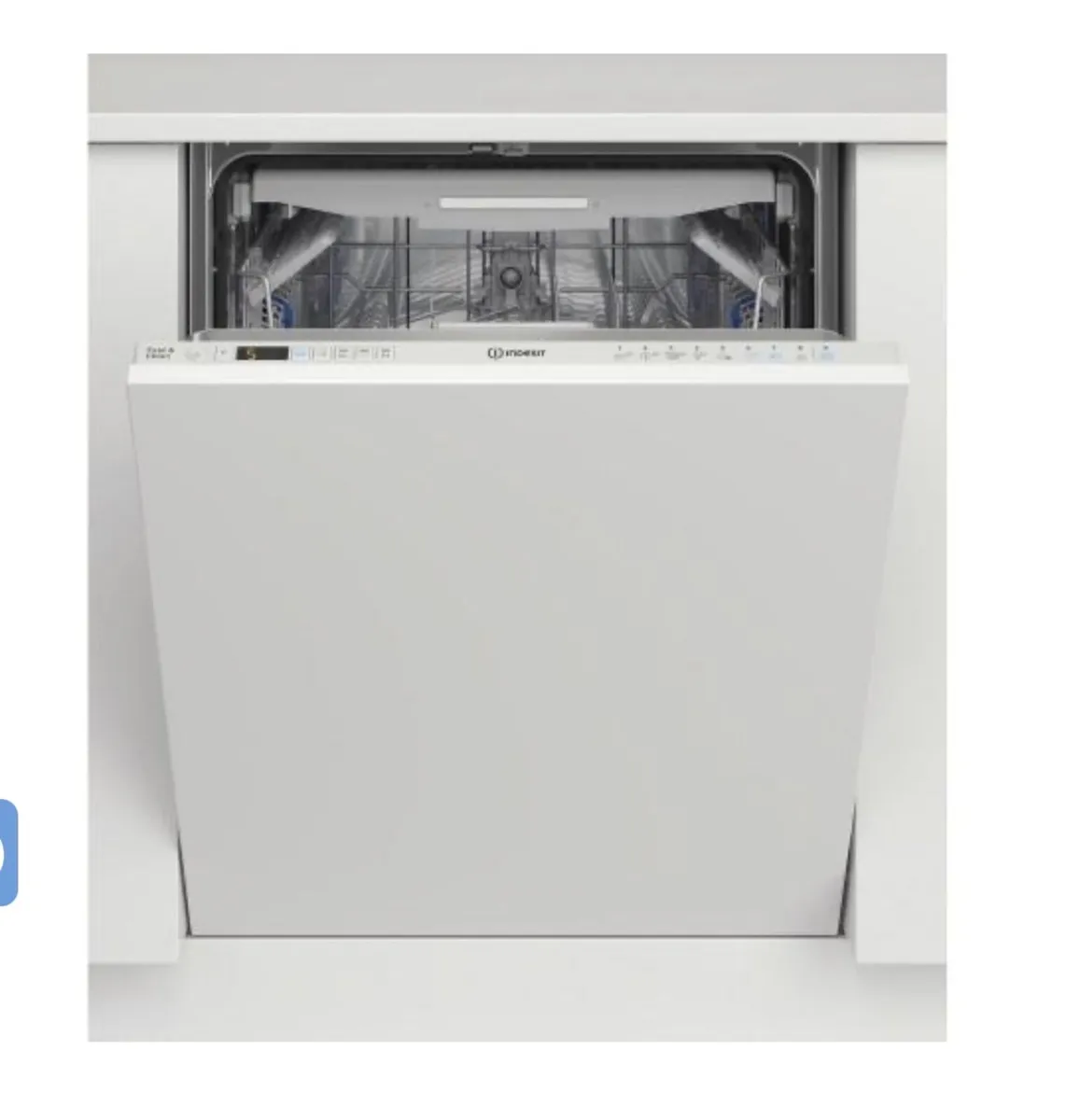 Indesit integrated dishwasher - Image 1