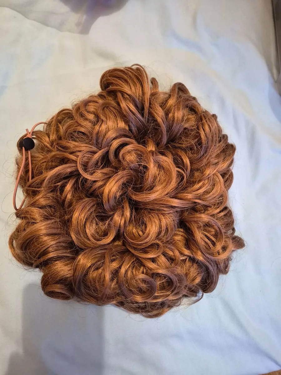 Irish dancing wigs - Image 1
