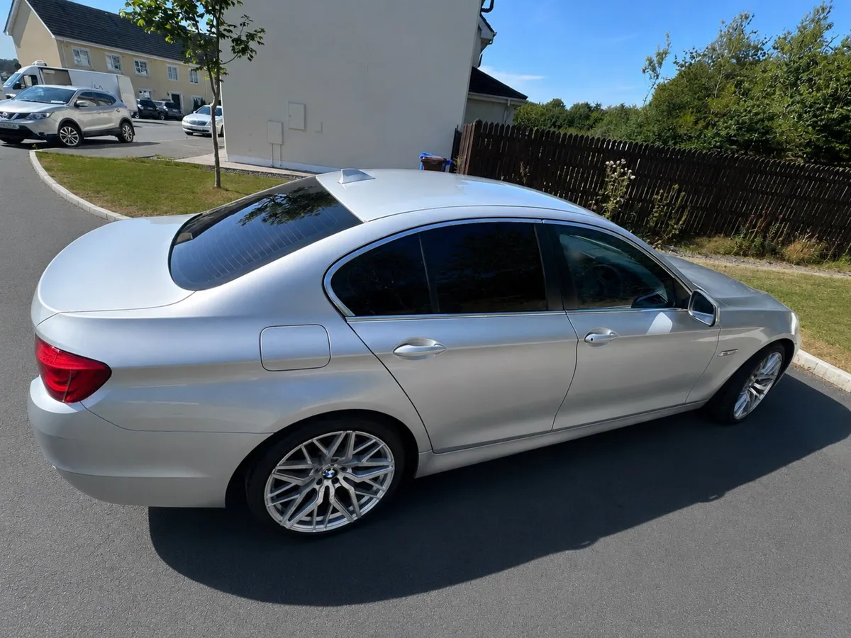 BMW 2013 F10 - Image 2